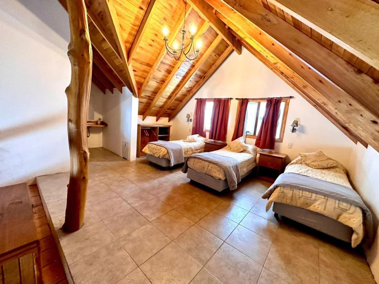 Enzojo-caviahue Holiday home *